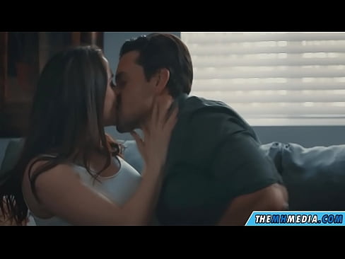 ❤️ 巨乳ママとのロマンチックなセックス ☑ ファッキングビデオ ❌️